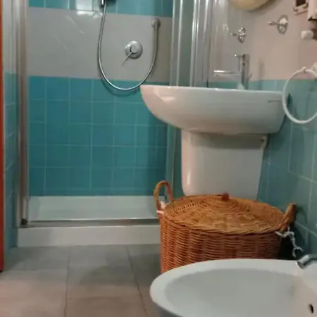 Mezzanino Con Patio E Archi A Vela Bari