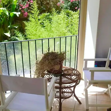 Mezzanino Con Patio E Archi A Vela * 巴里