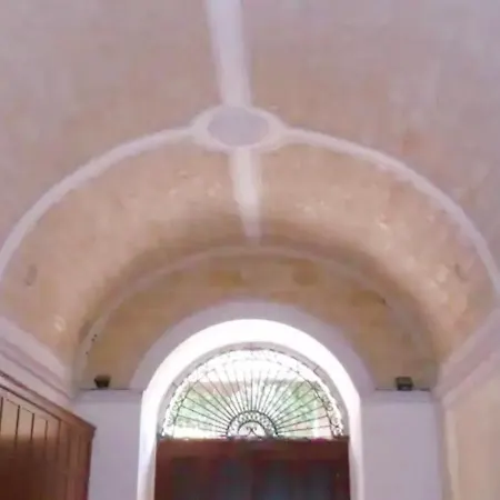 Daire Mezzanino Con Patio E Archi A Vela