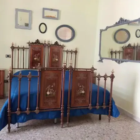 公寓 Mezzanino Con Patio E Archi A Vela *
