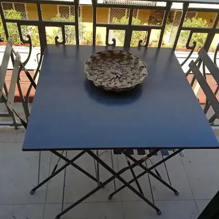 Mezzanino Con Patio E Archi A Vela 公寓 *